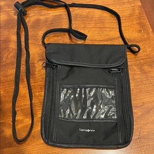 Samsonite Black  Neckstrap Style Travel Bag Excellent condition